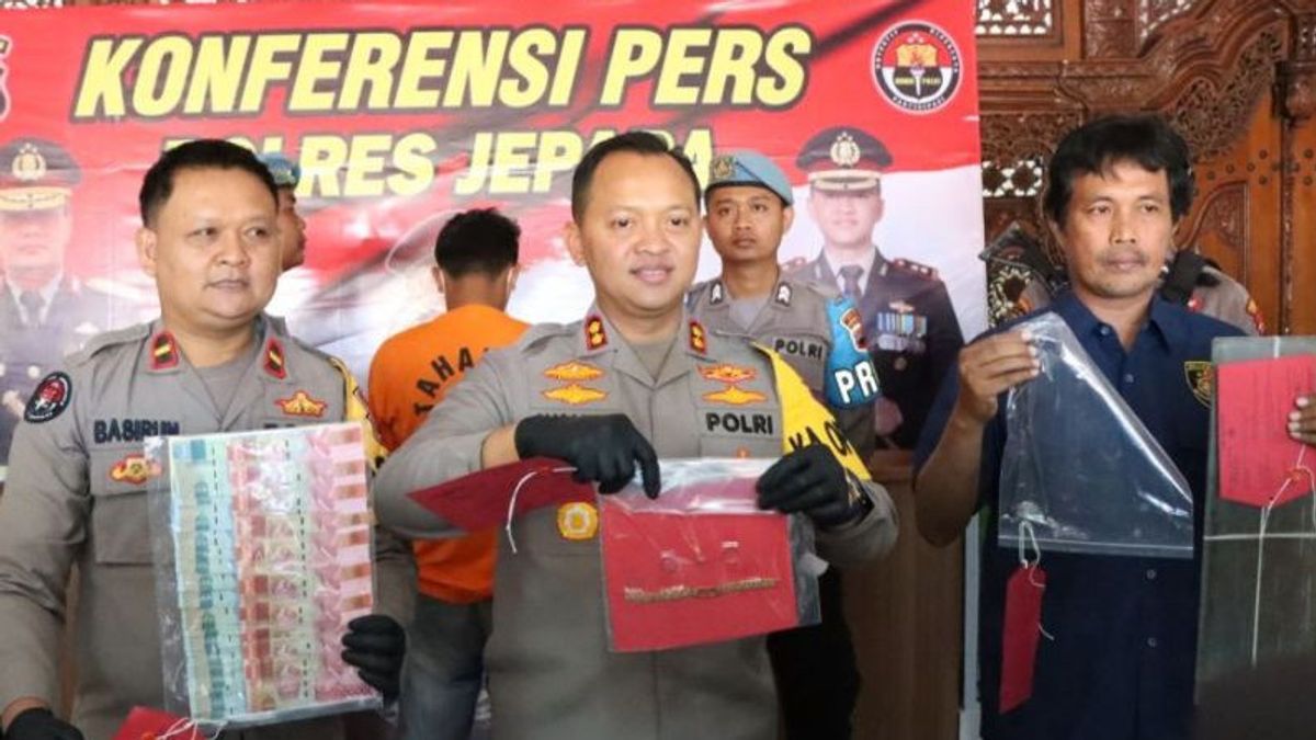 The Thief Of An Empty House Specialist Who Stole Jewelry And Arrested By The Jepara Police