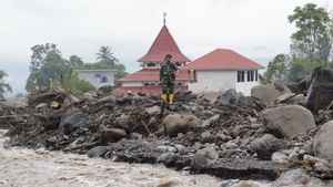 政府以社区为基础的EWS设计,以防止西苏门答腊的山洪暴发