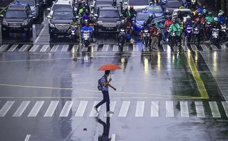 Prakiraan Cuaca Rabu 13 April: Jakarta Selatan, Timur, dan Bogor Hujan Ringan