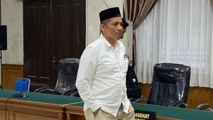 The Corruption Eradication Commission (KPK) Has Determined That The Regent Of The Meranti Islands Is Inactive Muhammad Adil, A Money Laundering Suspect
