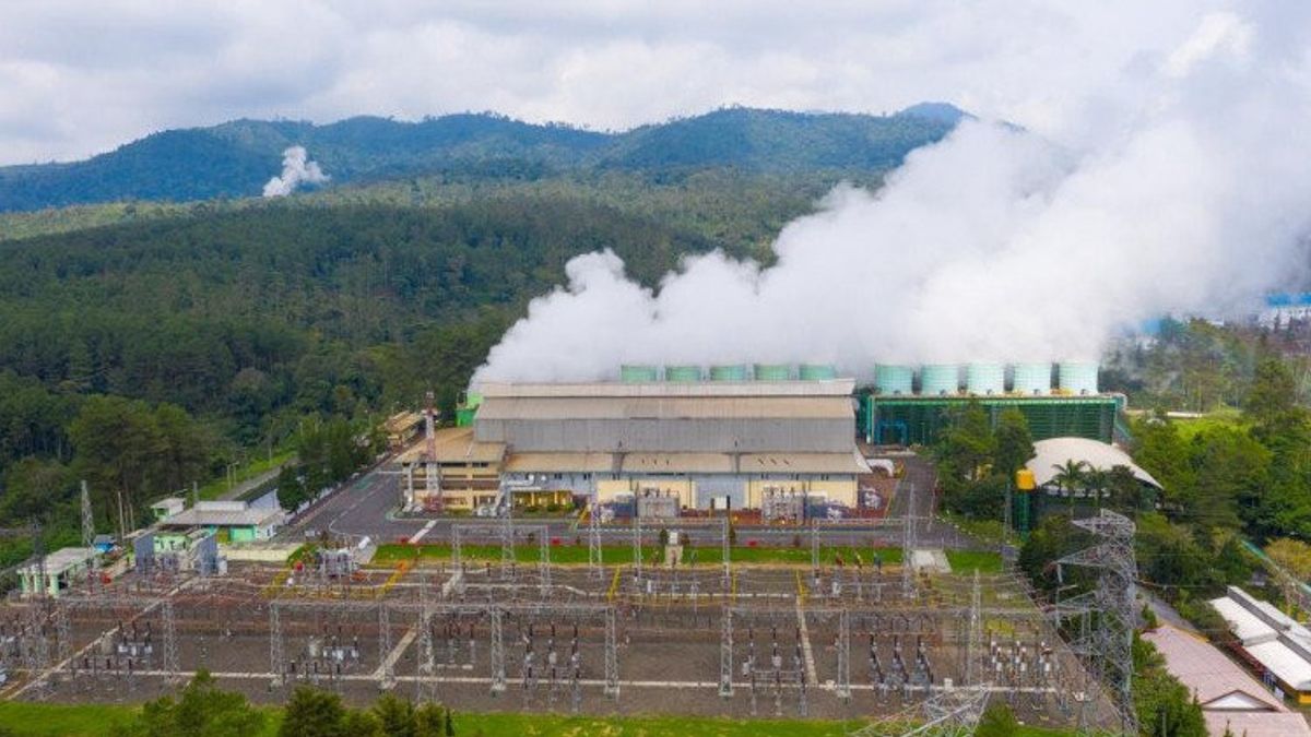 Bank OCBC NISP Gunakan Energi Bersih 11.000 MWh dengan REC PLN