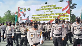 363 TNI-Polri Personnel Secure The Appointment Of The Elected Governor Of South Kalimantan Uncle Birin