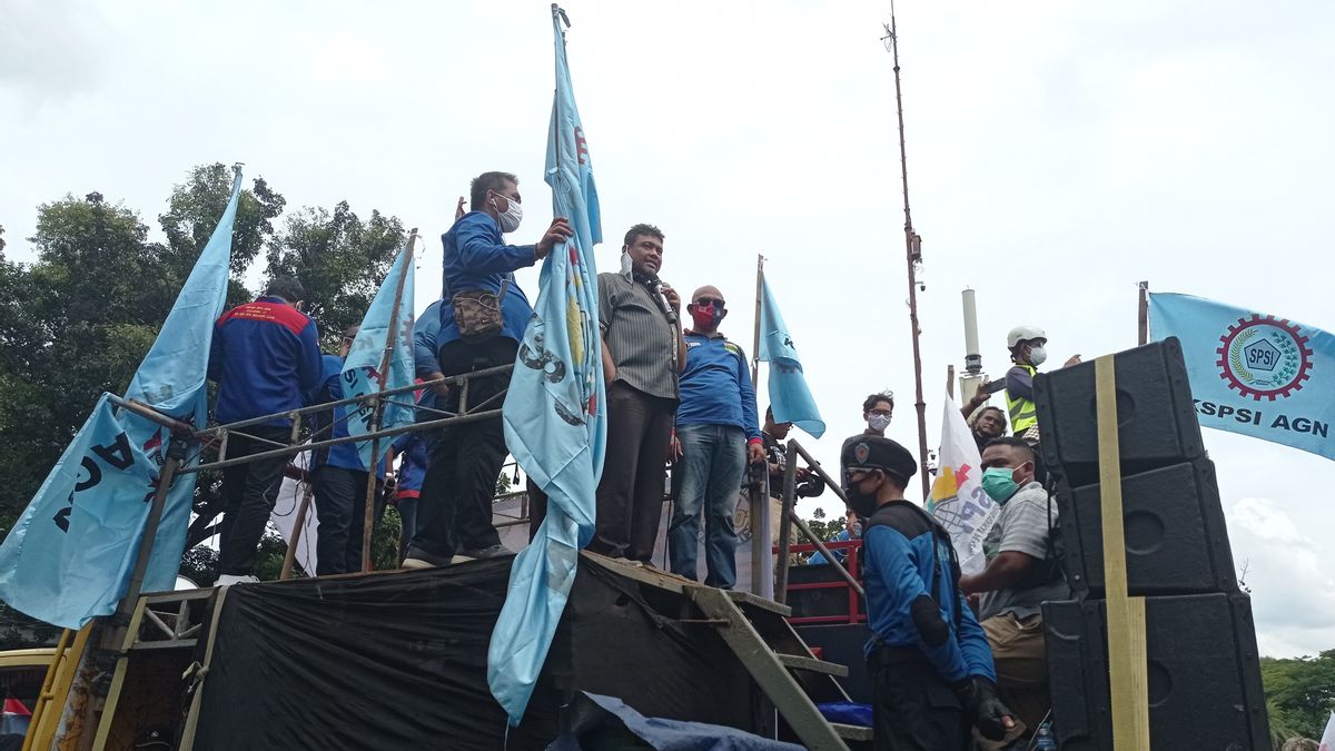 Presiden KSPI Said Iqbal Serukan Buruh Mogok Kerja Nasional Bila Omnibus Law Tak Dibatalkan