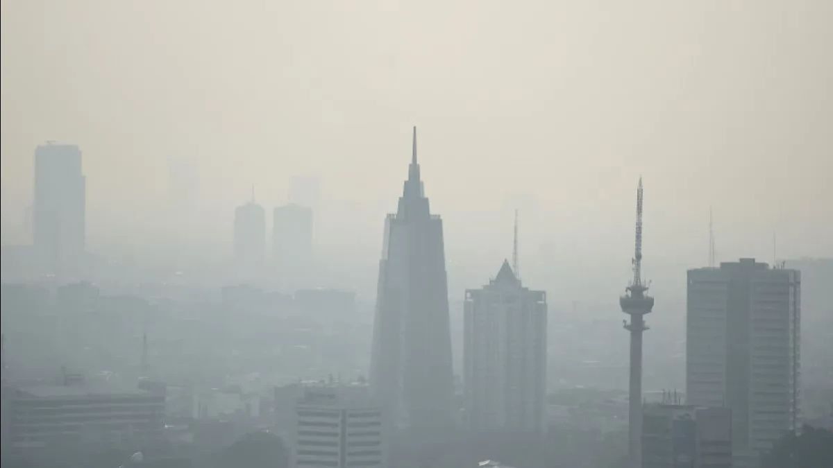 Nilai Alat Water Mist Atasi Polusi Udara Rp50 Juta Tak Mubazir, Heru Budi: Tahun Depan juga Musim Kemarau