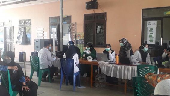 في وسط بانغكا، وصل المرضى الذين أعلن علاجهم COVID-19 إلى 1,758 شخصا