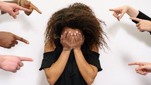 Jangan Diam Saja, Begini 5 Tindakan yang Perlu Dilakukan saat Mengalami Bullying dalam Keluarga