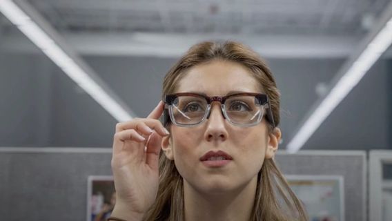 Vuzix Présente Des Lunettes élégantes Qui Peuvent Montrer Des Cartes Virtuelles