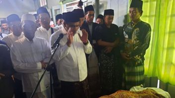 KH Dimyati Rois Wafat, Wagub Jateng Taj Yasin: Saya Bersaksi Beliau Ahli Surga