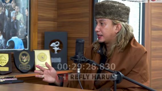 无所畏惧地传播基于SARA的仇恨，Bahar Smith：没关系1，2，3报告，我面临的1000报告！ 