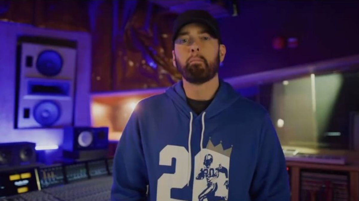 Eminem Akhiri Dominasi Taylor Swift dari Puncak Tangga Lagu