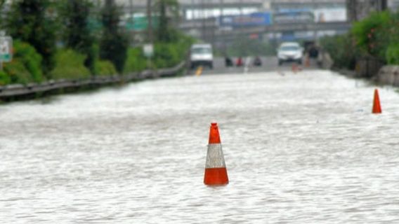 索埃塔机场收费公路淹没，贾萨马尔加敦促用户寻找替代路线