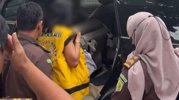 ar au café, un fugitif arrêté par un procureur