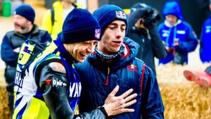 Tim Milik Valentino Rossi Terbuka Mengejar Pedro Acosta Tahun Ini