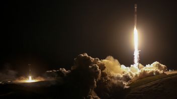 SpaceX发射了两枚德国军用侦察火箭