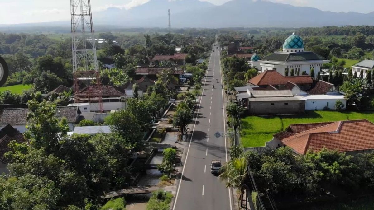 Improvement Of 33 Roads In East Java For Budget Telan Rp925 Billion