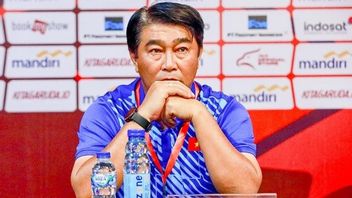 L’entraîneur vietnamien des moins de 16 ans battu les joueurs de plaque contre l’Indonésie des moins de 16 ans