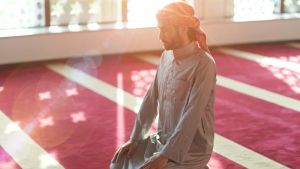 How To Quodho Maghrib Prayers In Isya Time: Here's The Determination