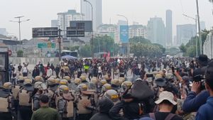 Imbas Demo di DPR, Sejumlah Rute Transjakarta Dialihkan