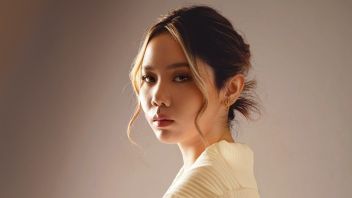 Eileen Pandjaitan: Laufey is Proof of Graduating from Berklee is Cool