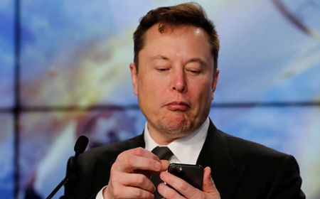 Elon Musk Kirim Trigger ke Tweet Senator Bernie Sanders: “Saya Lupa Kalau Anda Masih Hidup. Ingin Saya Jual Lebih Banyak Saham, Bernie? Katakan Saja ...”