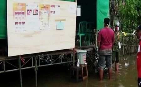 Hari Pencoblosan Rawan Banjir, KPU Bangun 24 TPS Panggung di Pekalongan