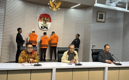 KPK Sebut Gubernur Bengkulu Pakai Jaket Polantas untuk Kamuflase Hindari Massa