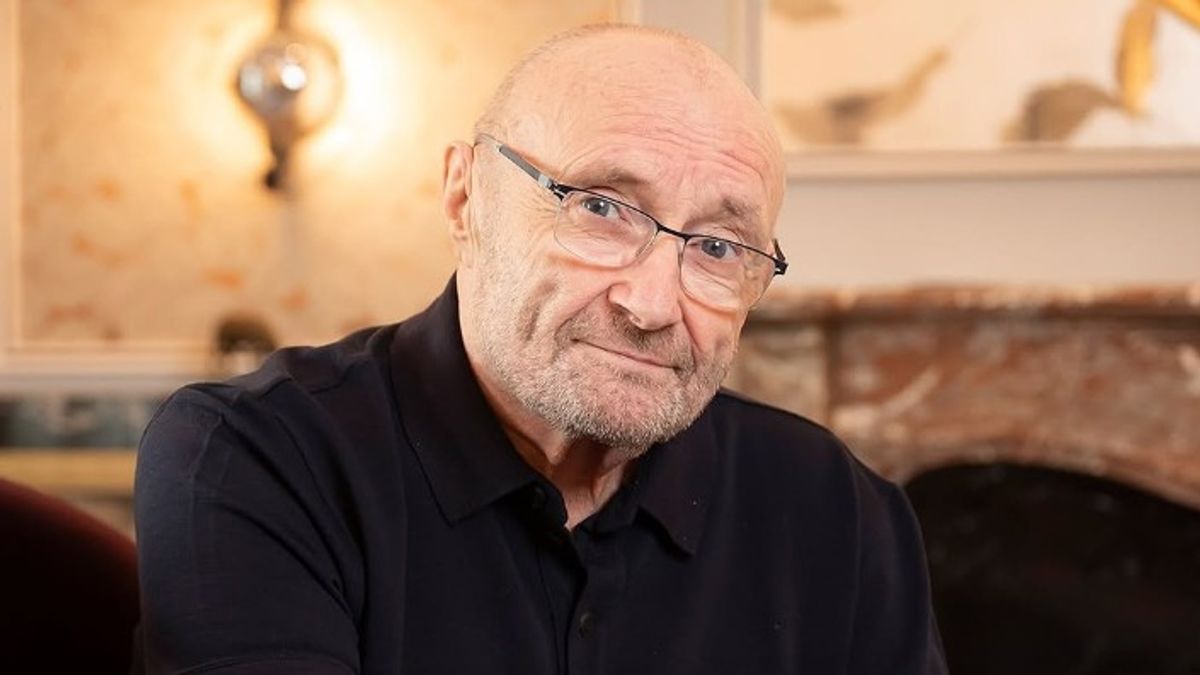 Kondisi Kesehatan Membaik, Phil Collins Buka Kemungkinan Kembali Beraksi di Atas Panggung