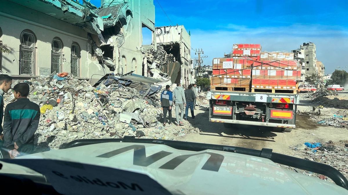 联合国驻加沙援助机构称他们的车队被以色列士兵开火