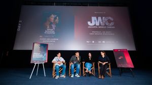 Nurra Datau dan Della Dartyan Jadi Ibu-Anak di Film <i>Mimpi Keluarga Sempurna</i>