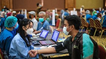 Endemi COVID-19 Sudah di Depan Mata, Imunitas Masyarakat Indonesia Hampir 100 Persen