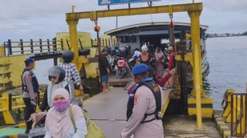 ارتفاع عدد الركاب، والشرطة تراقب بدقة ميناء ألالاك - سوبارجو