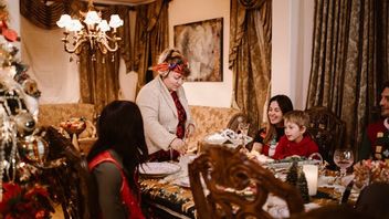 Siapkan Rumah Jelang Hari Raya Natal, Ini Rahasia Tetap “Guest-Ready” Tanpa Panik