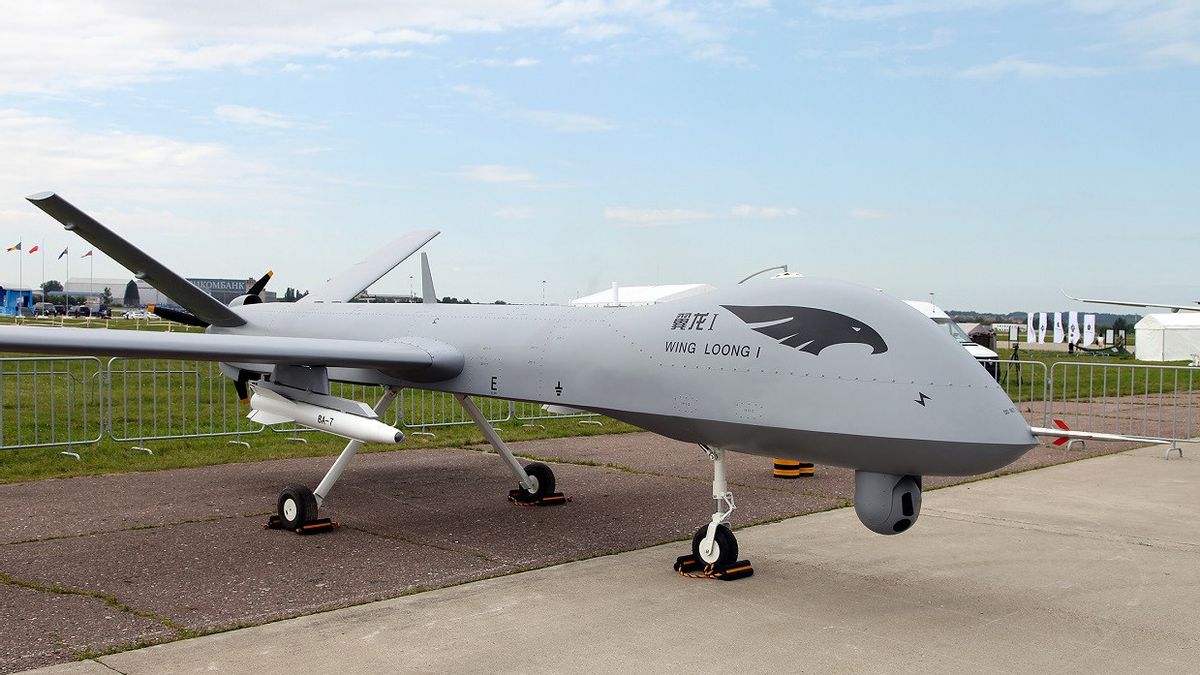 Warns Drones Near Its Island, Taiwan Fires Flare: China's Drone?