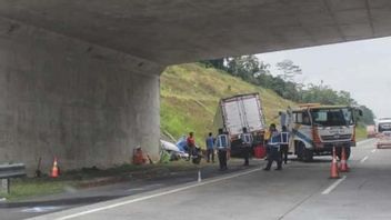 Elf Truck Collis On The Cipali Toll Road, 3 People Died