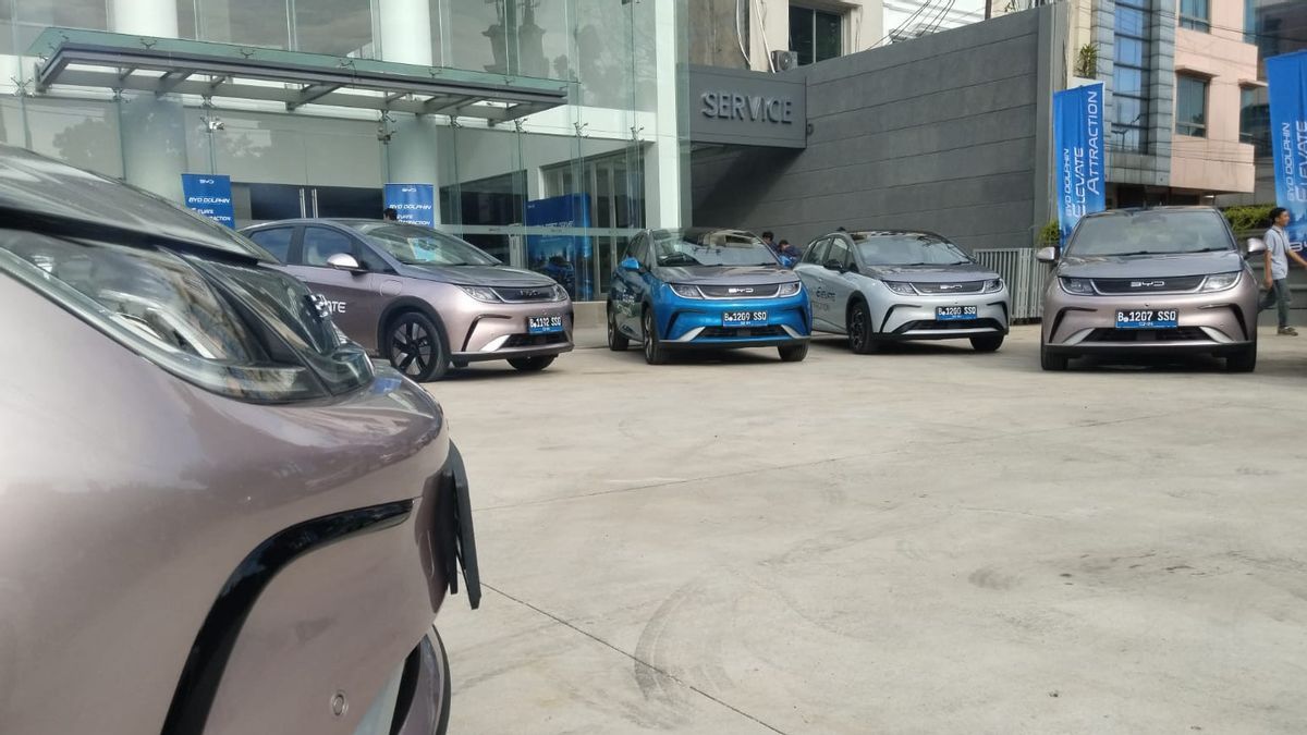 3 voitures électriques à la fois, ce sont les modèles BYD les plus dominés d'Indonésie