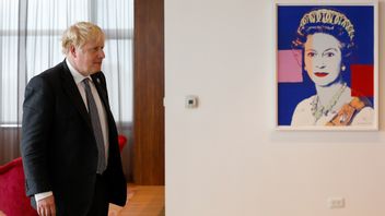 Fotonya Berkumpul di Taman Downing Street 10 Saat Penguncian COVID-19 Viral, Ini Kata PM Inggris Boris Johnson