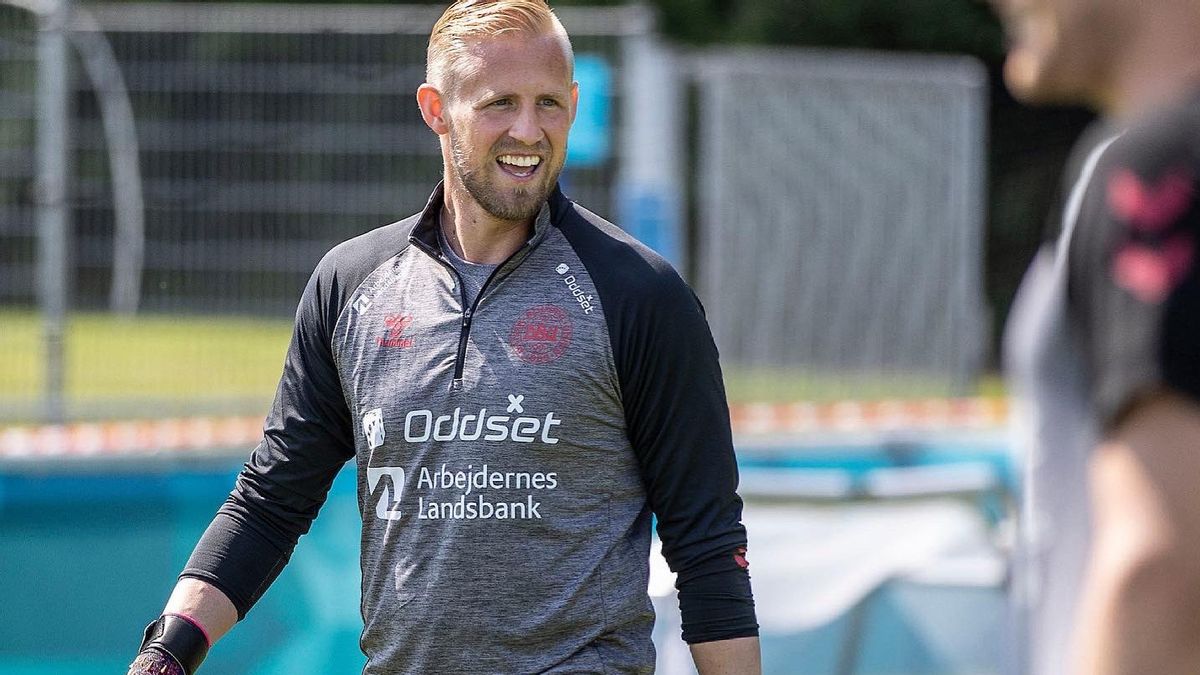 L’UEFA Enquête Sur Un Faisceau Laser à Kasper Schmeichel Mais Ne Changera Pas Le Résultat Angleterre Vs Danemark