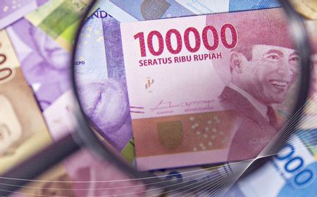 Rupiah Selasa Ditutup Melemah ke Level Rp13.887 per Dolar AS