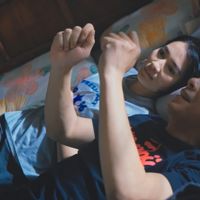 Sisi Lain Chemistry Ariel NOAH dan Niken Anjani Terungkap di Dokumenter 'Di Balik Layar Dilan ITB 1997'