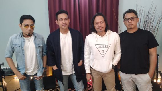 Naga Membawa Angin Segar bagi Ada Band