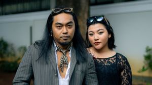 Randa Oktovandy dan Frietsa Rianty Suguhkan Kisah Cinta yang Rumit dan Penuh Emosi di Single <i>Labil</i>