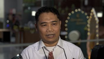Maktour Fuad Hasan Masyhur의 보스 용의자 지정은 KPK가 시간을 기다리는 것으로 알려졌습니다. 