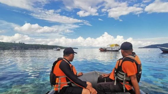 Basarnas Cari Kakek 69 Tahun Jatuh dari Speedboat Rute Ternate-Makian