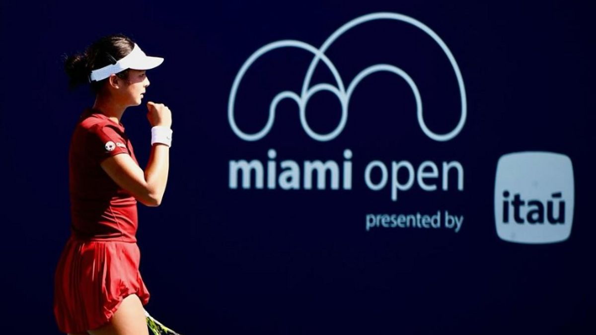 Alexandra Eala Hajar Iga Swiatek To Meet Jessica Pegula In The Semifinals At The Miami Open 2025