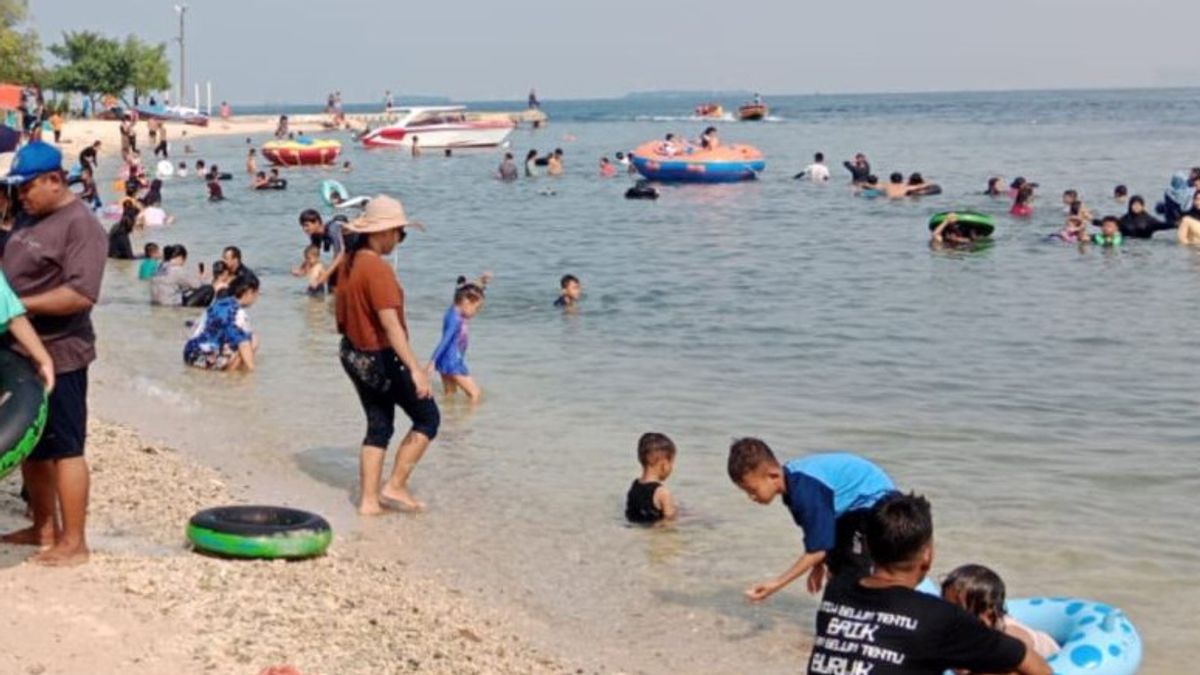 Sebanyak 1.885 Wisatawan Kunjungi Kepulauan Seribu di Libur Hari Buruh