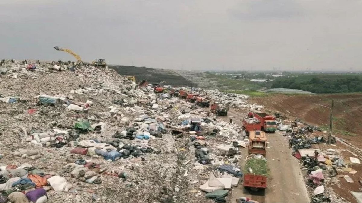 山岳TPSを防ぐため、DLHはジョグジャカルタの住民に毎週日曜日にゴミを処分するために休暇を取るように勧めます