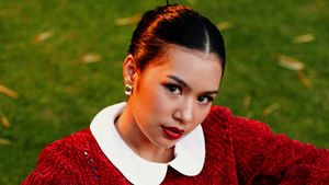 Libatkan Personel Juicy Luicy, Vanessa Zee Curhat lewat Single <i>Berkaca-kaca</i>