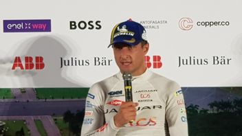Koleksi Kemenangan Ketiga di Formula E Jakarta, Mitch Evans Belum Pikirkan Gelar Juara Dunia