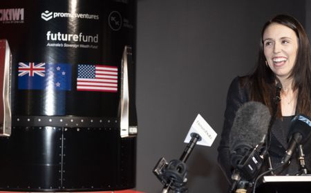 PM Selandia Baru Jacinda Ardern Jadi Inspirasi Nama Spesies Baru Jangkrik Raksasa dalam Memori Hari Ini, 13 Maret 2021