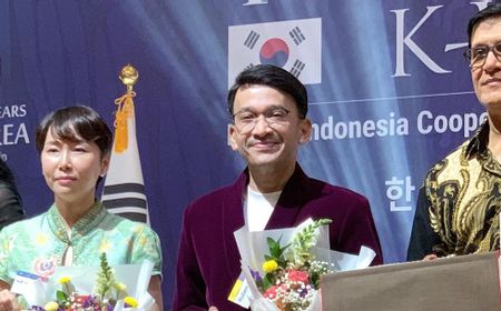 Bikin Tenang, Ruben Onsu Pamer Senyum di Rumah Sakit Pasca Dikabarkan Kelelahan Bekerja